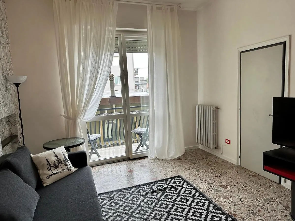 Appartamento Al Mare Rimini 0*,  Italia
